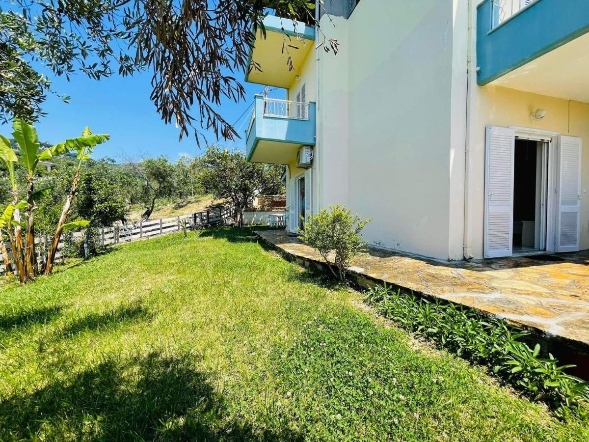 Triantis Apartments Lygia  Exteriér fotografie