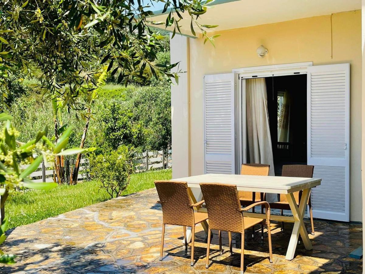 Triantis Apartments Lygia  Exteriér fotografie