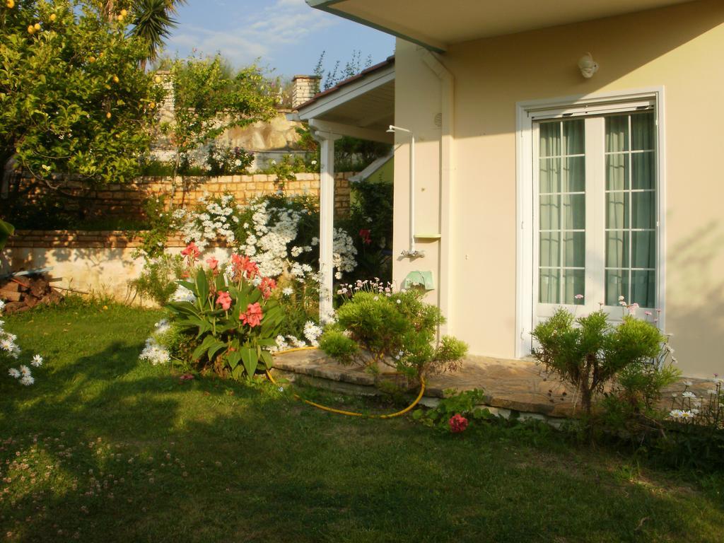 Triantis Apartments Lygia  Pokoj fotografie